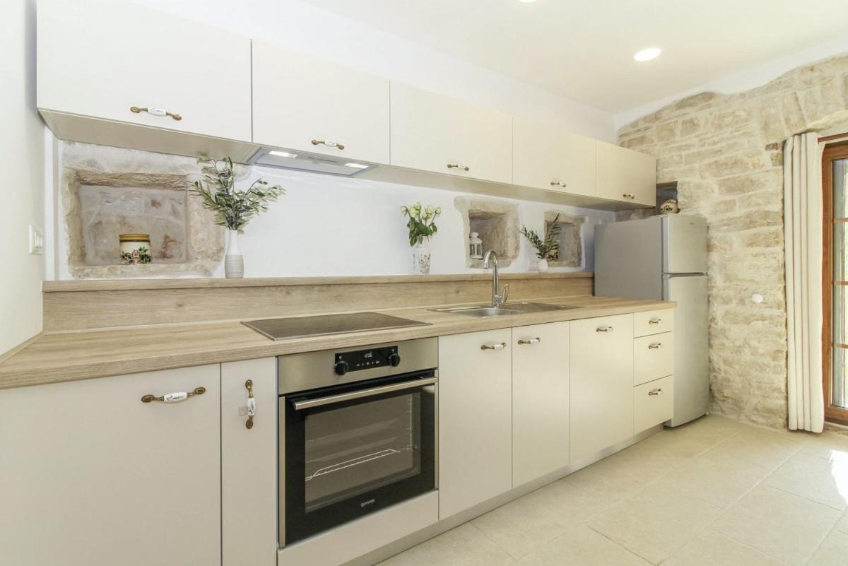 קאנפאנאר Villa Olea In Barat - Haus Fuer 6-8 Personen מראה חיצוני תמונה