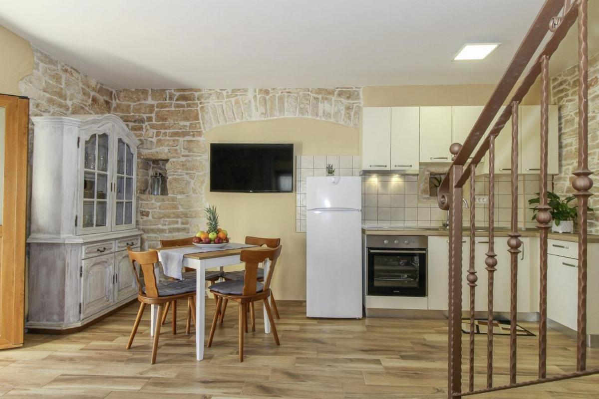 קאנפאנאר Villa Olea In Barat - Haus Fuer 6-8 Personen מראה חיצוני תמונה
