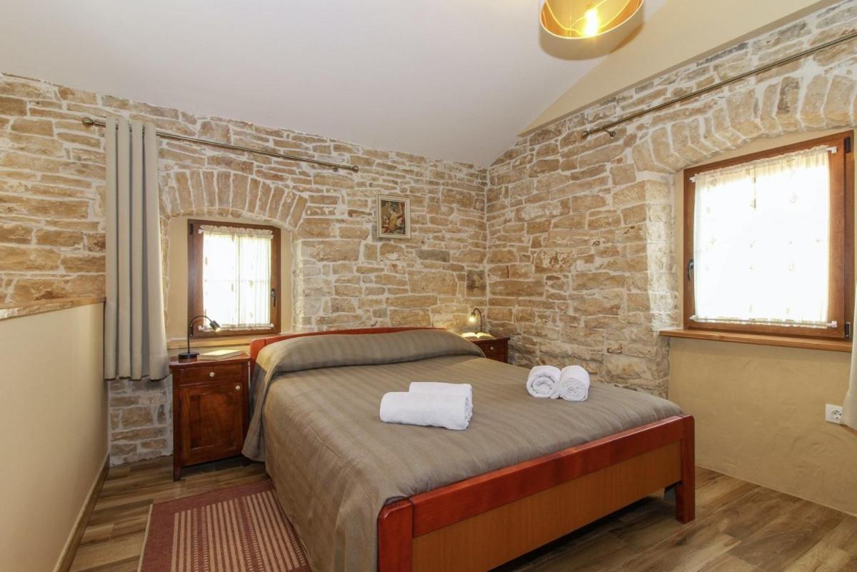 קאנפאנאר Villa Olea In Barat - Haus Fuer 6-8 Personen מראה חיצוני תמונה
