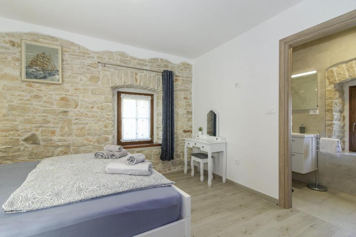 קאנפאנאר Villa Olea In Barat - Haus Fuer 6-8 Personen מראה חיצוני תמונה
