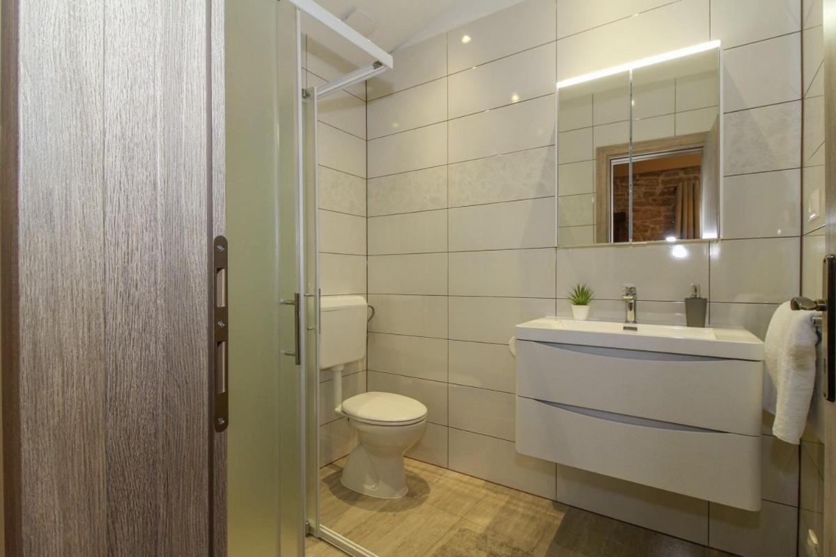 קאנפאנאר Villa Olea In Barat - Haus Fuer 6-8 Personen מראה חיצוני תמונה