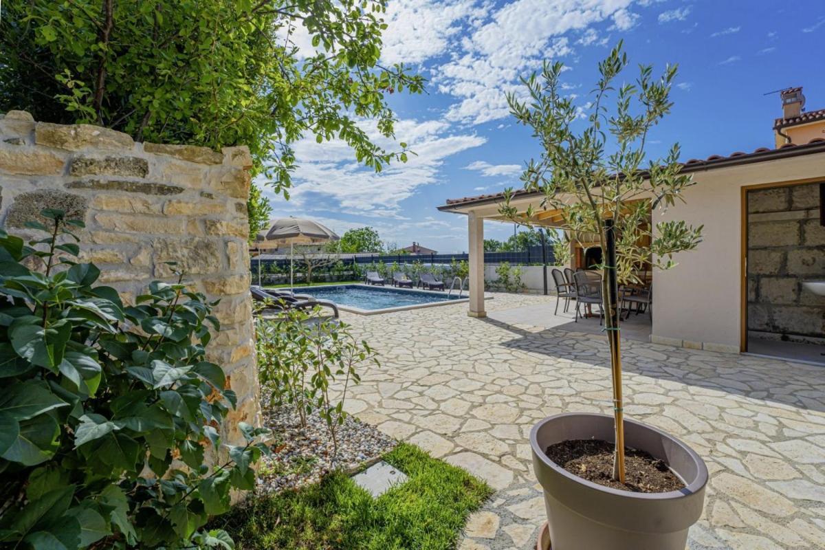 קאנפאנאר Villa Olea In Barat - Haus Fuer 6-8 Personen מראה חיצוני תמונה
