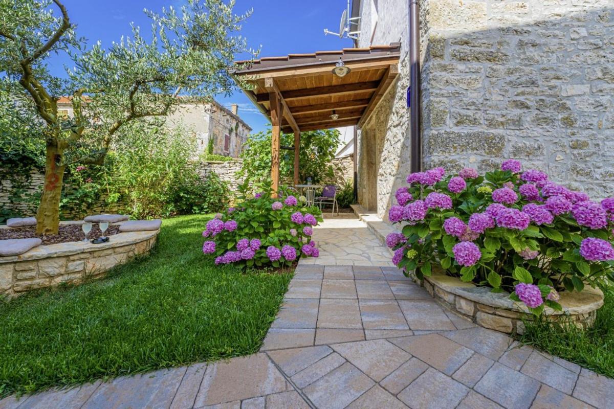 קאנפאנאר Villa Olea In Barat - Haus Fuer 6-8 Personen מראה חיצוני תמונה